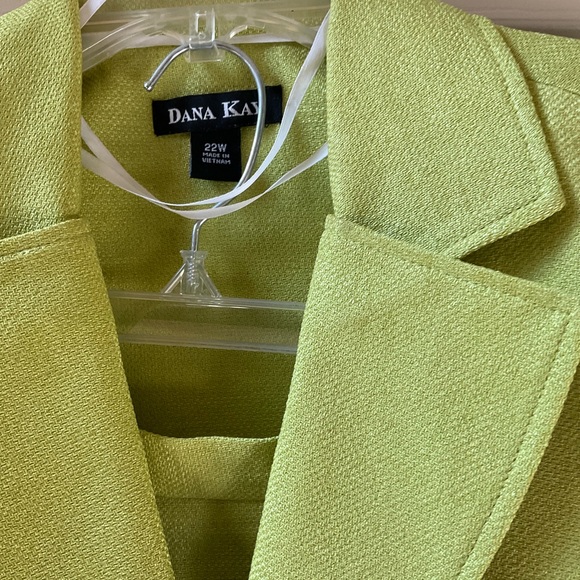 Dana Kay 2 piece jacket and skirt set in lime green. - Picture 5 of 5